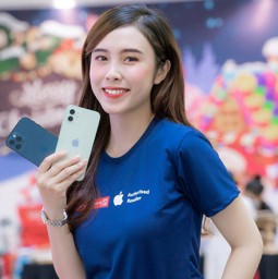 iPhone quá hot là niềm khao khát của rất nhiều đối thủ