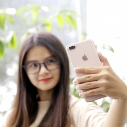 Đã có lịch ra mắt iPhone SE Plus?