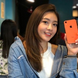 Apple lần đầu bán iPhone XR tân trang