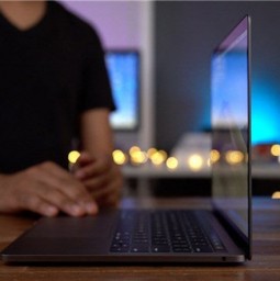 MacBook Pro 13 inch với bàn phím kiểu mới sắp ra mắt