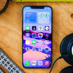 Dòng iPhone 12 tiếp tục "gây sốt" vào cuối năm